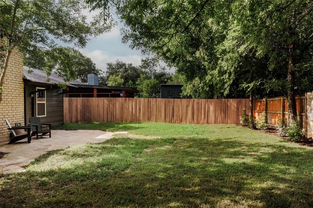 5204 Hedgewood DR, Austin, TX 78745