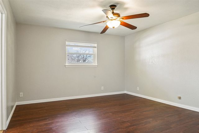 1506 Springbrook Street, Corinth, TX 76210