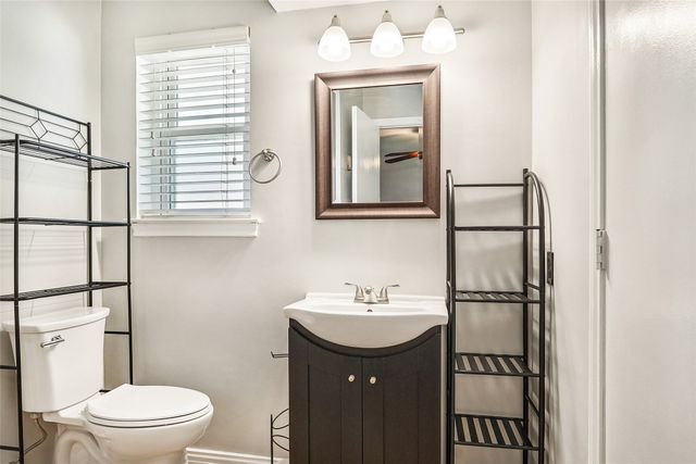 1506 Springbrook Street, Corinth, TX 76210