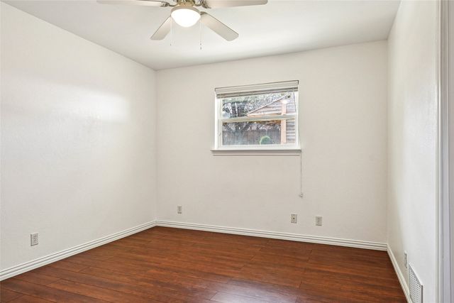 1506 Springbrook Street, Corinth, TX 76210