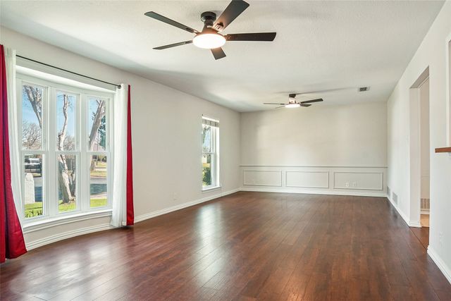 1506 Springbrook Street, Corinth, TX 76210