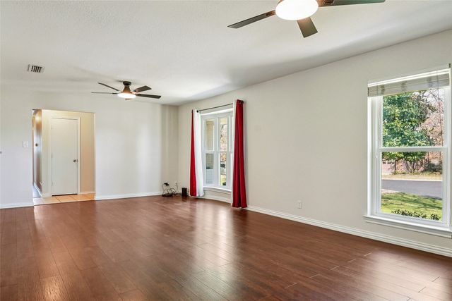 1506 Springbrook Street, Corinth, TX 76210