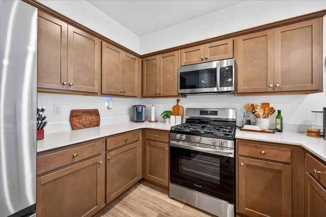 7118 W Willis Avenue, Fresno, CA 93723