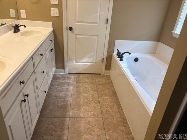 66 Woodridge Dr, Little Rock, AR 72204