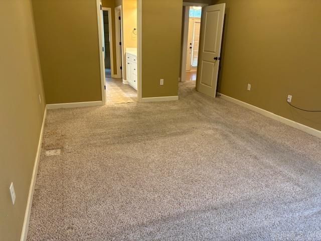 66 Woodridge Dr, Little Rock, AR 72204