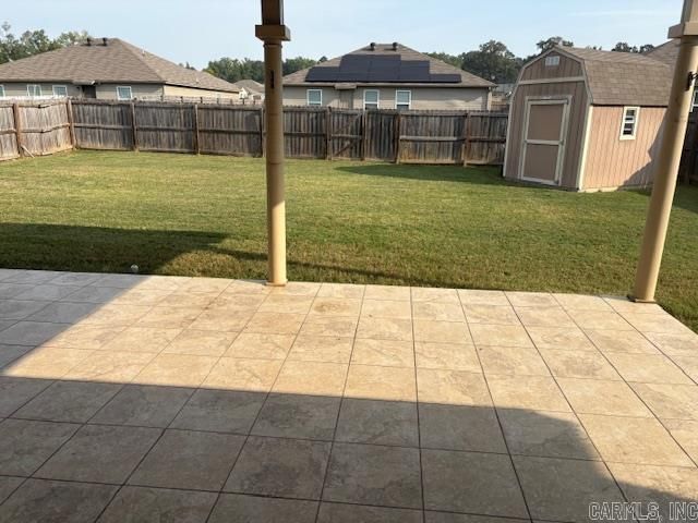 66 Woodridge Dr, Little Rock, AR 72204