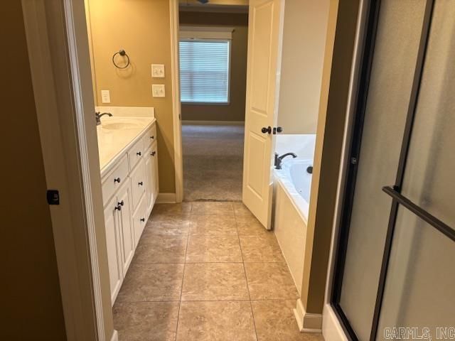 66 Woodridge Dr, Little Rock, AR 72204