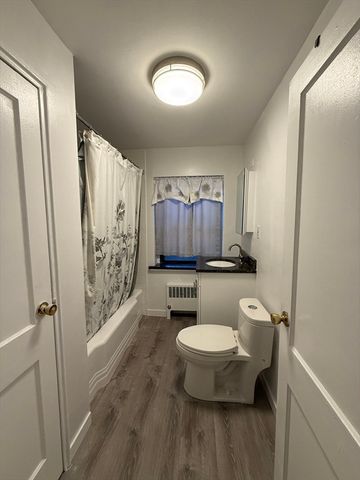 117 Nahant St 1, Lynn, MA 01902