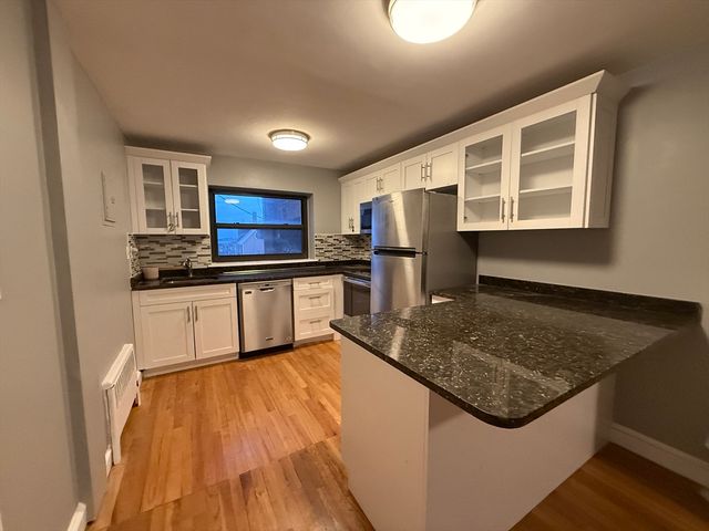 117 Nahant St 1, Lynn, MA 01902