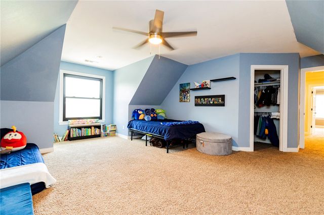 2024 N Freedom Place, Fayetteville, AR 72704