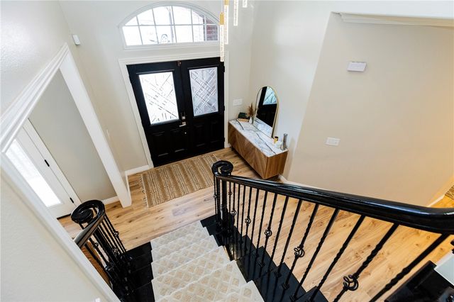 2024 N Freedom Place, Fayetteville, AR 72704