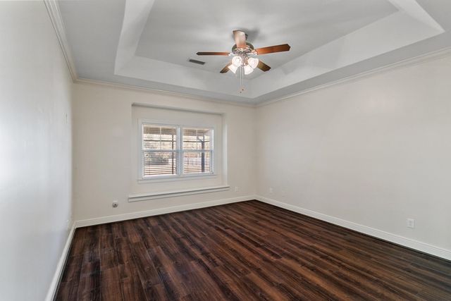 223 Glen Oaks Dr., Dothan, AL 36301