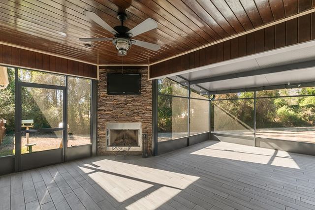 223 Glen Oaks Dr., Dothan, AL 36301