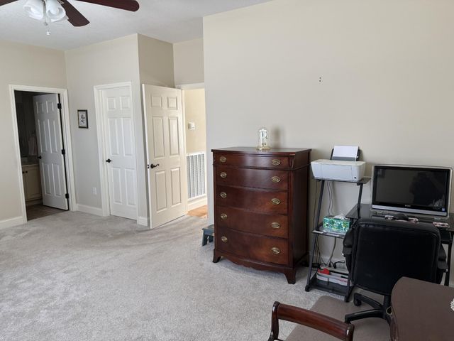 702 Stratford Avenue, Sweetwater, TN 37874