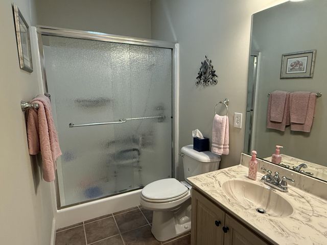 702 Stratford Avenue, Sweetwater, TN 37874