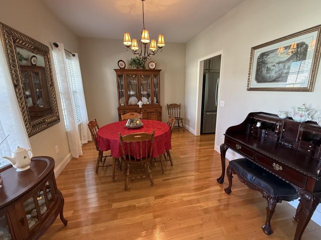 702 Stratford Avenue, Sweetwater, TN 37874