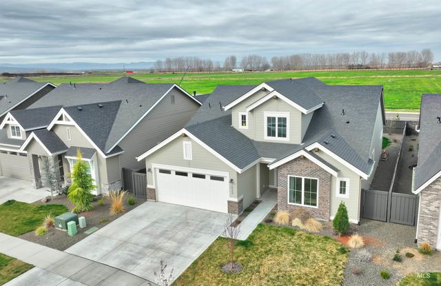 7033 S Zenith, Meridian, ID 83642