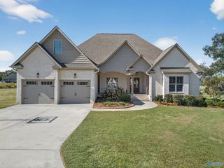 315 Caldwell Trail, Gadsden, AL 35901