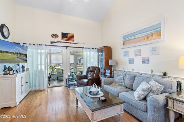 8966 Smithfield Drive NW Apt 3, Calabash, NC 28467