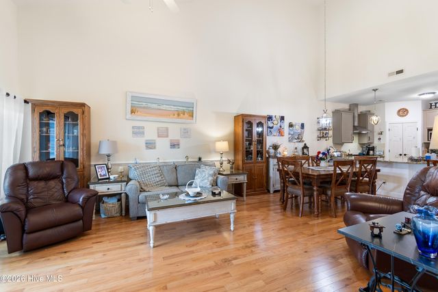 8966 Smithfield Drive NW Apt 3, Calabash, NC 28467