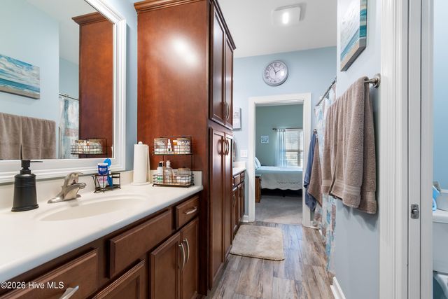 8966 Smithfield Drive NW Apt 3, Calabash, NC 28467