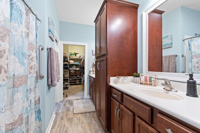 8966 Smithfield Drive NW Apt 3, Calabash, NC 28467
