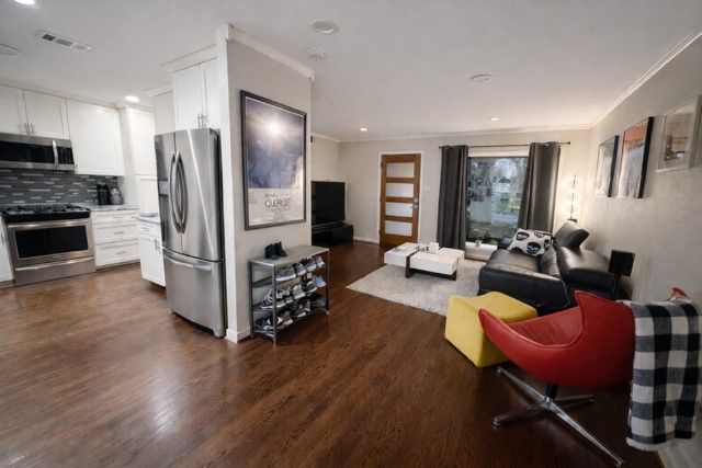 2605 Crest Ridge Drive, Dallas, TX 75228