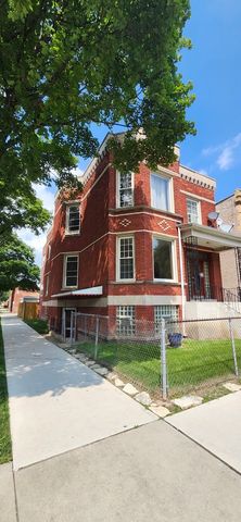 4256 W Wrightwood Avenue 1, Chicago, IL 60639