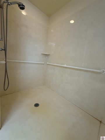 3771 STE RTE 121 S., Murray, KY 42071