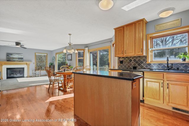 2622 Sorority Lane, Holt, MI 48842