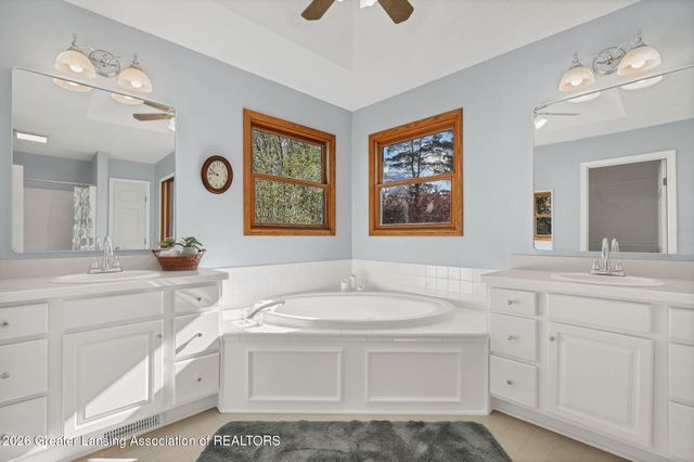 2622 Sorority Lane, Holt, MI 48842
