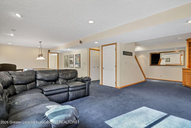 2622 Sorority Lane, Holt, MI 48842