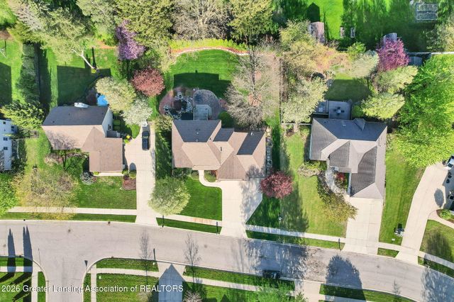 2622 Sorority Lane, Holt, MI 48842