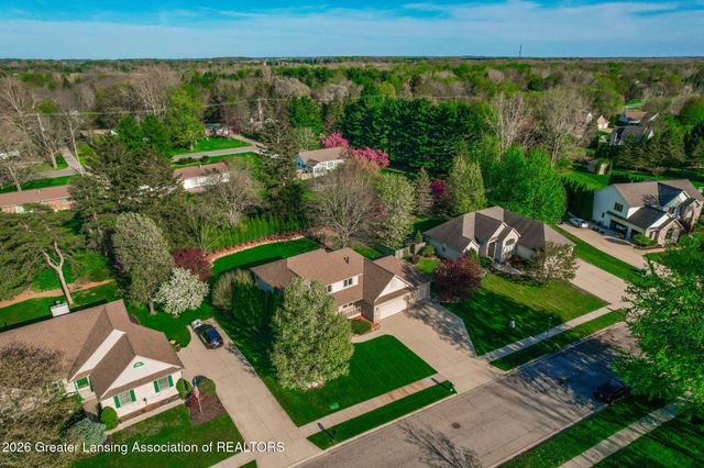 2622 Sorority Lane, Holt, MI 48842