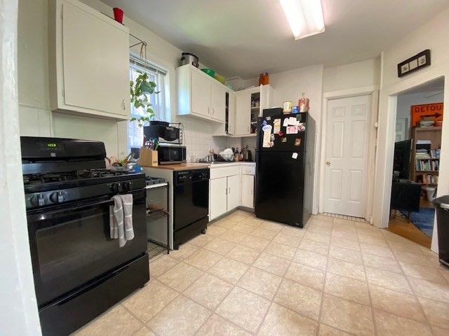 15 Unity Street 4, Boston, MA 02113
