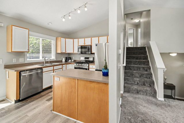 15116 Briarwood Street, Grand Haven, MI 49417