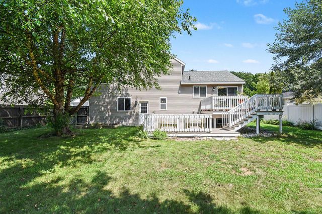 15116 Briarwood Street, Grand Haven, MI 49417