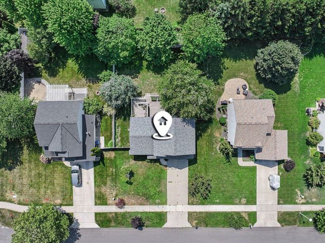 15116 Briarwood Street, Grand Haven, MI 49417