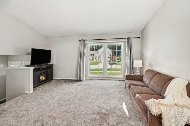 15116 Briarwood Street, Grand Haven, MI 49417
