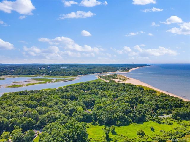 Boney Lane, Nissequogue, NY 11780