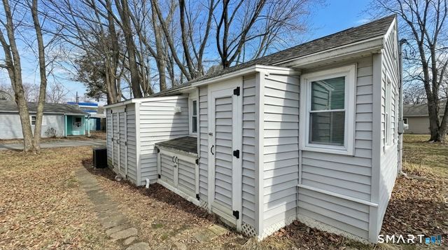 16 North Street, Madison, CT 06443