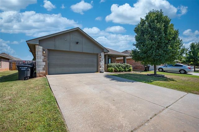 4412 Brooklyn Avenue, Moore, OK 73160