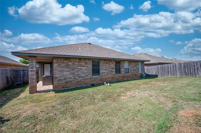 4412 Brooklyn Avenue, Moore, OK 73160