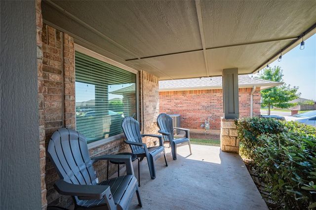 4412 Brooklyn Avenue, Moore, OK 73160