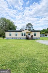 67 NE Wax Myrtle Way, Ludowici, GA 31316
