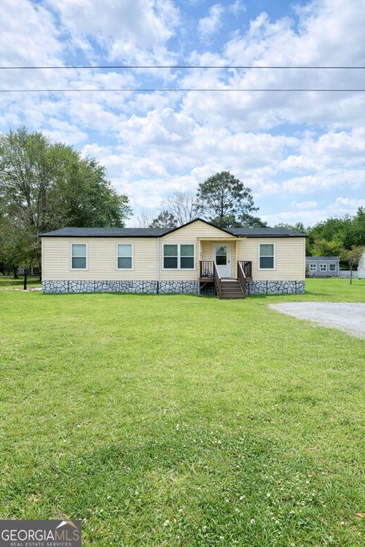 67 NE Wax Myrtle Way, Ludowici, GA 31316