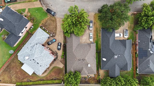 2229 Templeton Drive, Arlington, TX 76006