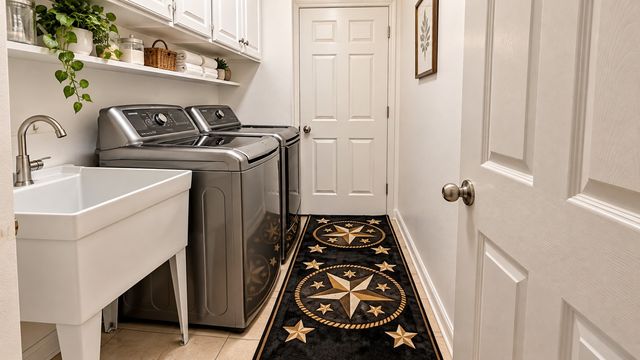 2229 Templeton Drive, Arlington, TX 76006