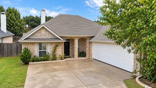 2229 Templeton Drive, Arlington, TX 76006