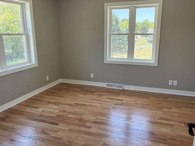 N1647 Lincoln AVENUE, Lake Geneva, WI 53147